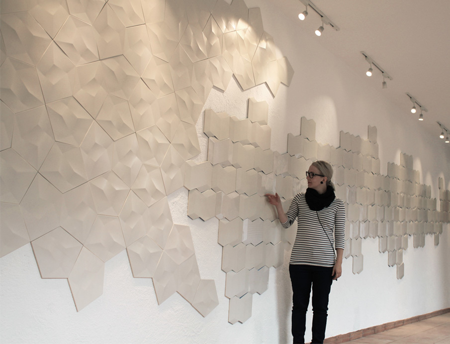 Sula Maija Puoskari Sula Is A Three Dimensional Ceramic Art Piece Was Designed For The Finnish Embassy In Santiago De Chile It Contains Over 300 Handmade Tiles
